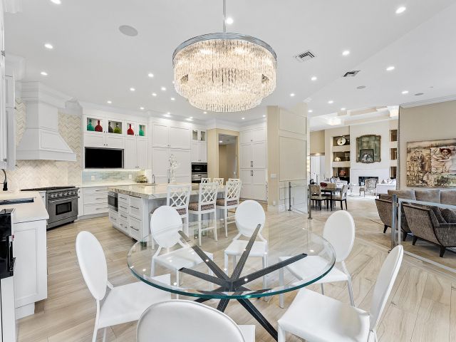 Продажа дома по адресу 16283 Vintage Oaks Lane - фото 6418217