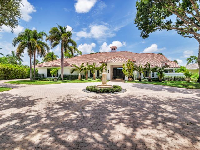 Дом в аренду по адресу 1504 Breakers West Boulevard - фото 6436516