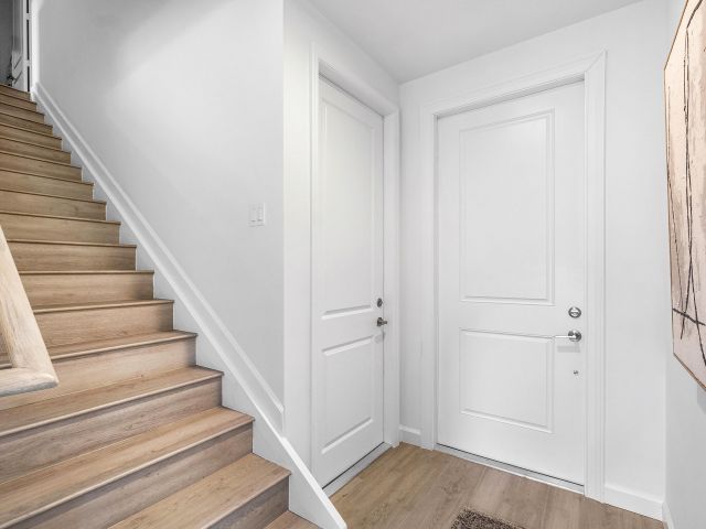 Продажа дома по адресу 6353 Tenor Drive - фото 6419473