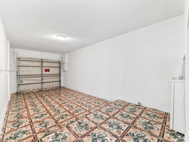 Дом в аренду по адресу 3358 NW 198th Ter - фото 7456299