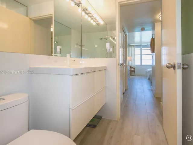 Продажа квартиры #1204 - фото 6422373