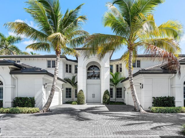 Продажа дома по адресу 121 Royal Palm Way - фото 6431475