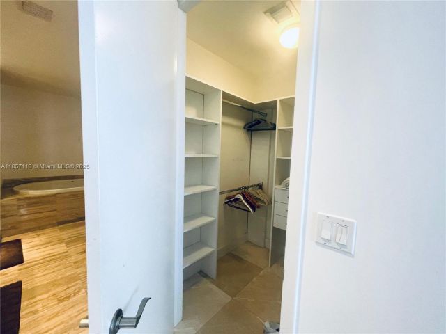 Квартира в аренду номер1402 - фото 6439236