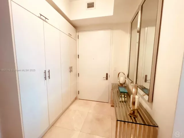 Квартира в аренду номер1402 - фото 6439248