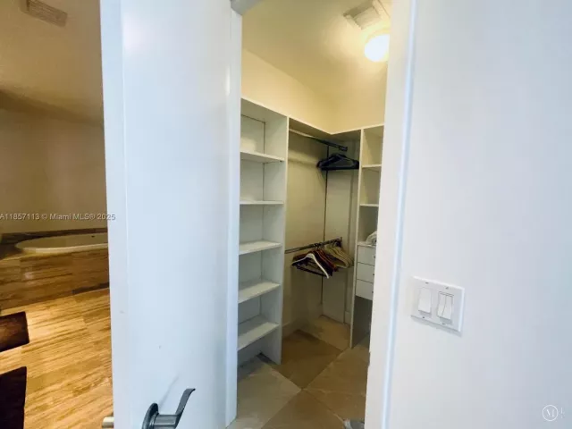 Квартира в аренду номер1402 - фото 6439236