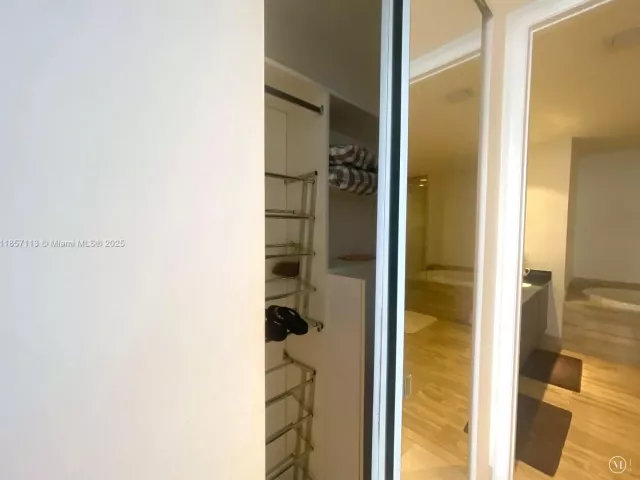 Квартира в аренду номер1402 - фото 6439237