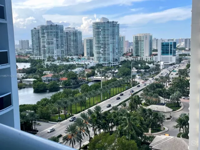 Квартира в аренду номер1402 - фото 6439231