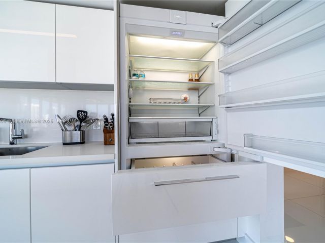 Квартира в аренду номер4-1901 - фото 6421345