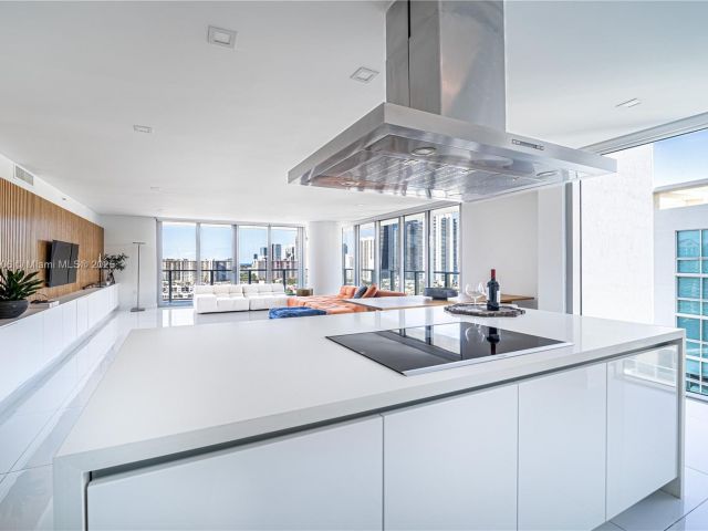 Квартира в аренду номер4-1901 - фото 6421350