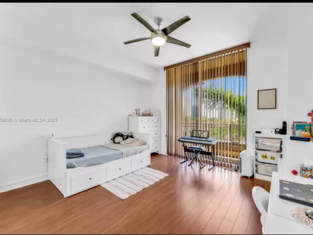 Продажа квартиры #610 - фото 6735014