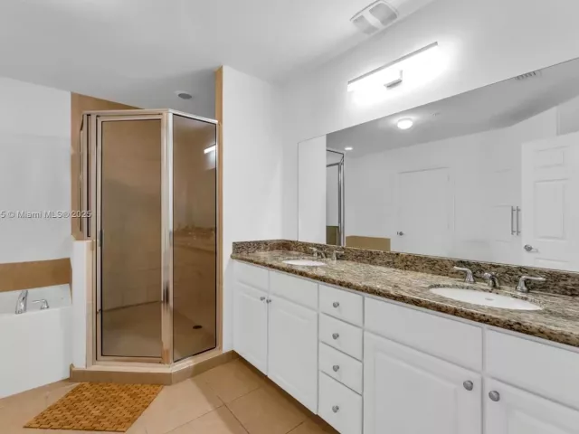 Продажа квартиры #610 - фото 6735016