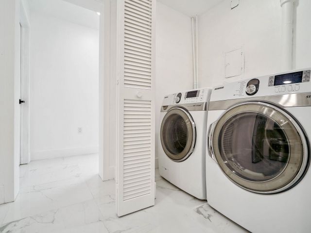 Продажа дома по адресу 12805 NW 6th Avenue - фото 6432658