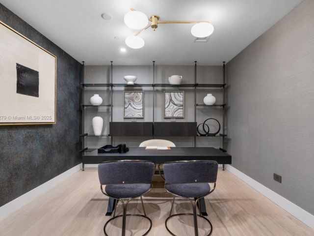 Продажа квартиры #1401/02 - фото 6430561