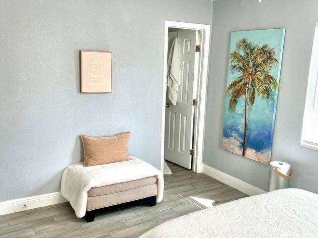 Дом в аренду по адресу 311 SW 7th Avenue - фото 6424462