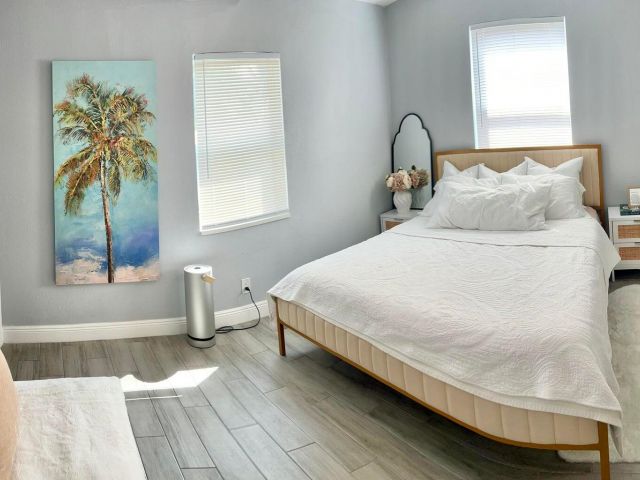 Дом в аренду по адресу 311 SW 7th Avenue - фото 6424463