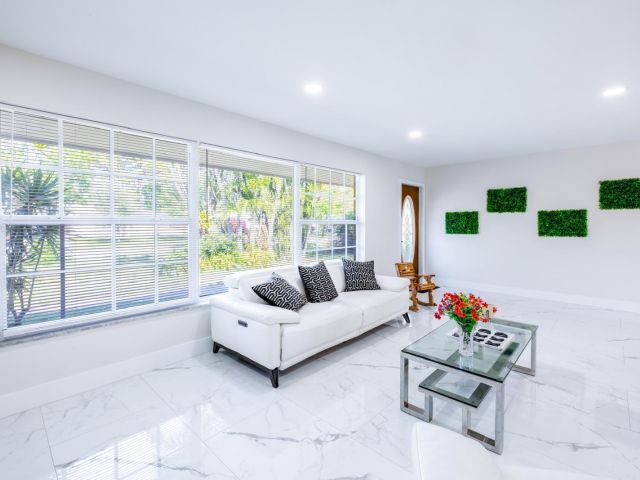 Продажа дома по адресу 439 Forest Estate Drive - фото 6445573