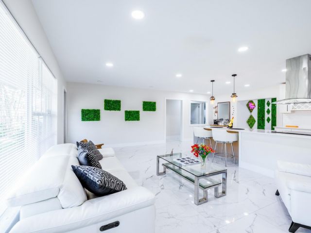 Продажа дома по адресу 439 Forest Estate Drive - фото 6445574