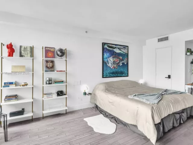 Квартира в аренду номер1019 - фото 6425938