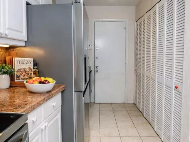 Продажа дома по адресу 400 Saint Andrews Rd 56 - фото 7279526