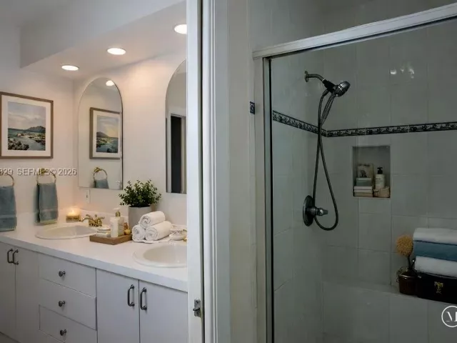 Продажа дома по адресу 400 Saint Andrews Rd 56 - фото 7279512