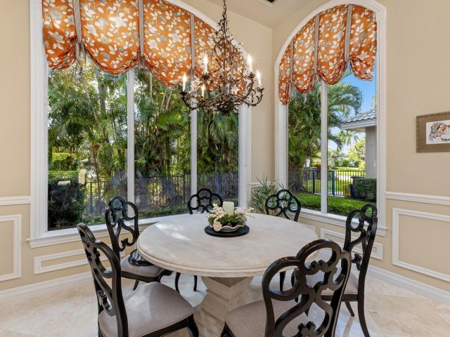 Продажа дома по адресу 780 NE Orchid Bay Drive - фото 6426292