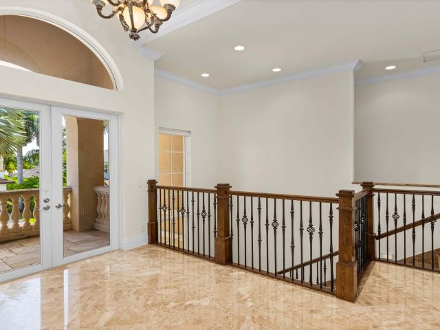 Продажа дома по адресу 929 Banyan Drive - фото 6427597