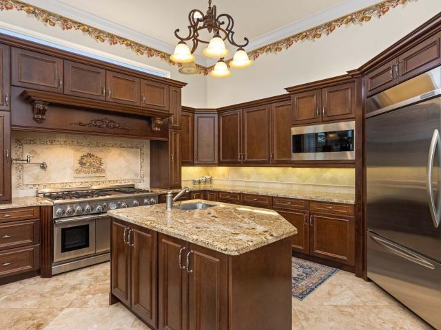 Продажа дома по адресу 929 Banyan Drive - фото 6427602