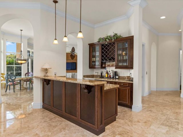 Продажа дома по адресу 929 Banyan Drive - фото 6427606