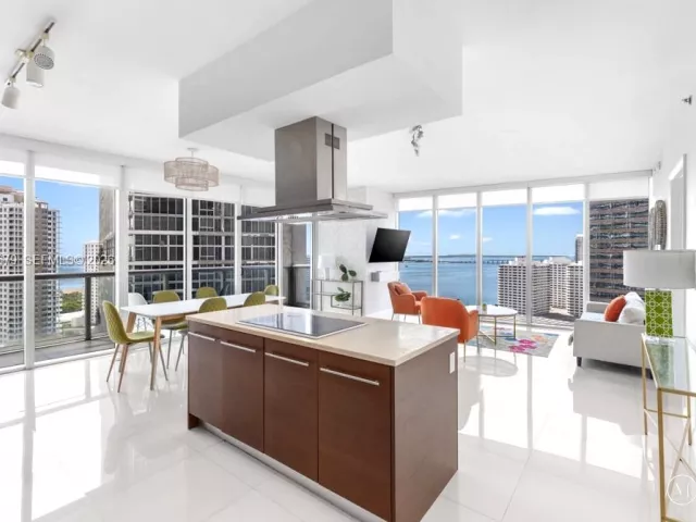 Продажа квартиры #2210 - фото 6429707