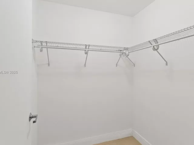 Продажа квартиры #2620 - фото 6541321