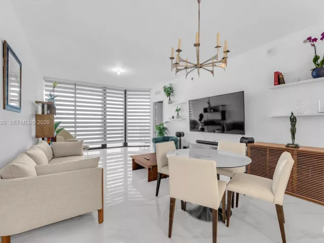 Продажа квартиры #1405 - фото 6874715