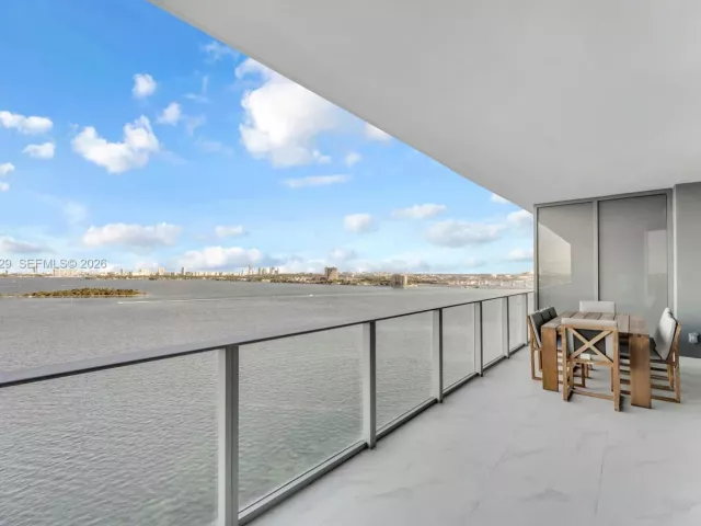 Продажа квартиры #1405 - фото 6874720