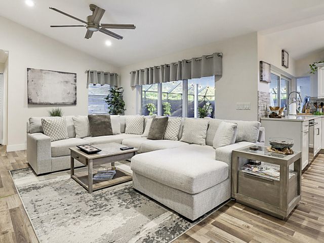 Продажа дома по адресу 2155 Rabbit Hollowe Circle - фото 6430391