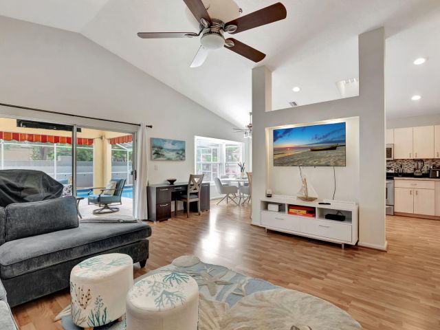 Продажа дома по адресу 7534 Ironbridge Circle - фото 6428197