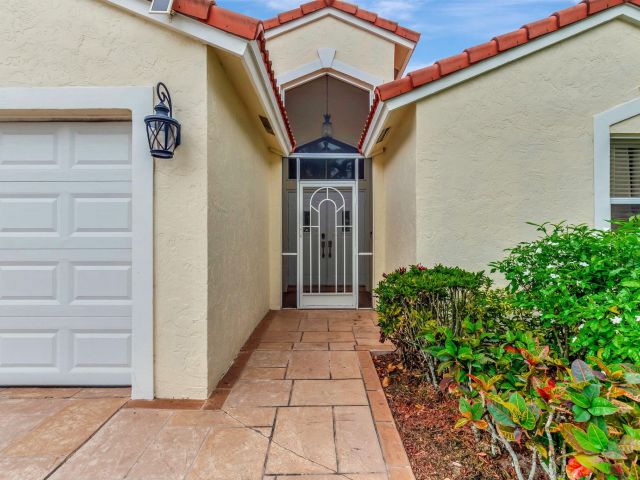 Продажа дома по адресу 7534 Ironbridge Circle - фото 6428201