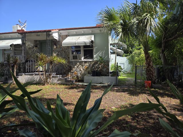 Продажа дома по адресу 833 30th Court - фото 6491365