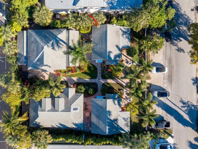 Дом в аренду по адресу 122 SE 7th Avenue - фото 6430453