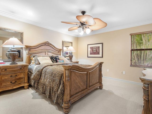 Продажа дома по адресу 11434 Boca Woods Lane - фото 6431747