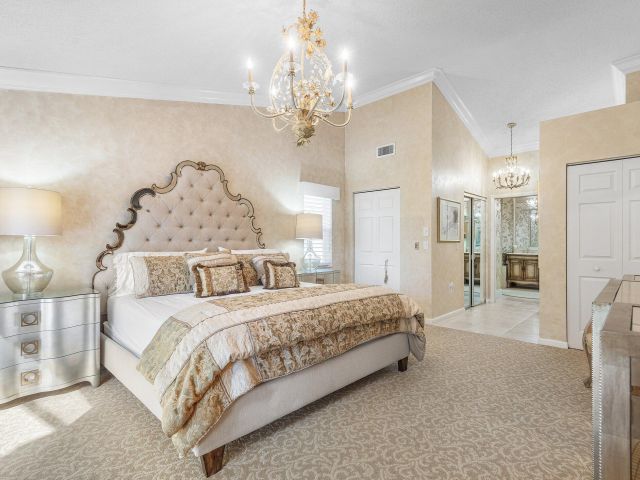 Продажа дома по адресу 11434 Boca Woods Lane - фото 6431751