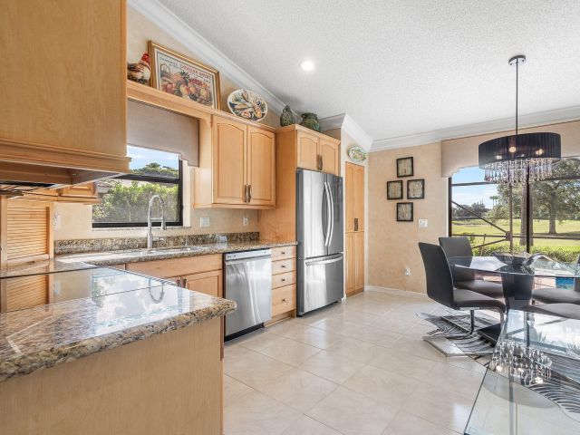 Продажа дома по адресу 11434 Boca Woods Lane - фото 6431757