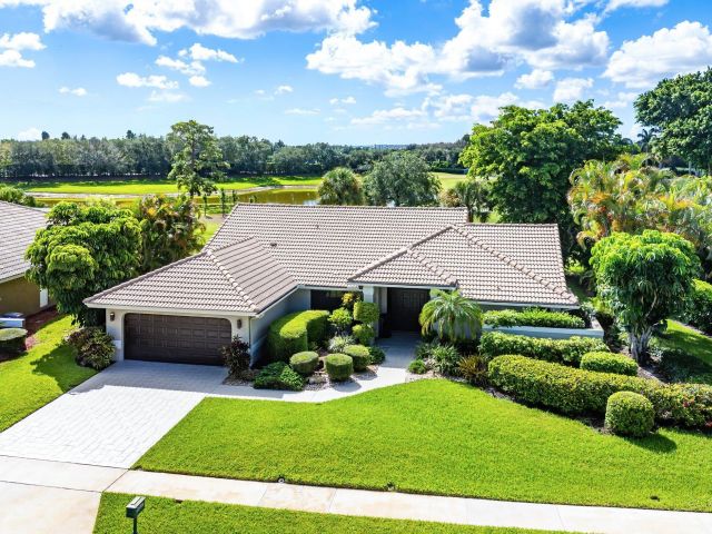 Продажа дома по адресу 11434 Boca Woods Lane - фото 6431765