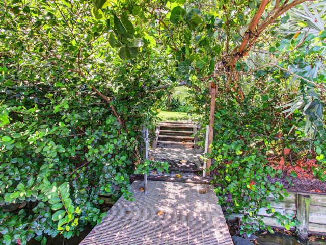 Продажа дома по адресу 420 Santa Fe Road - фото 6432252