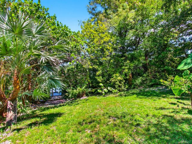 Продажа дома по адресу 420 Santa Fe Road - фото 6432254