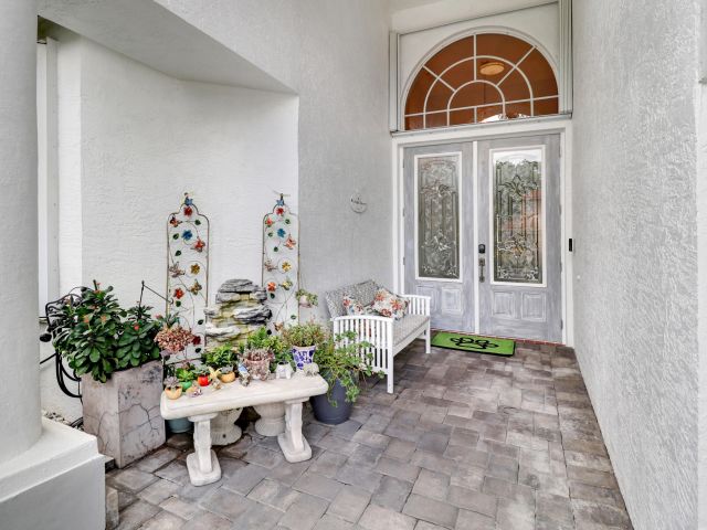 Продажа дома по адресу 12329 Riverfalls Court - фото 6688492