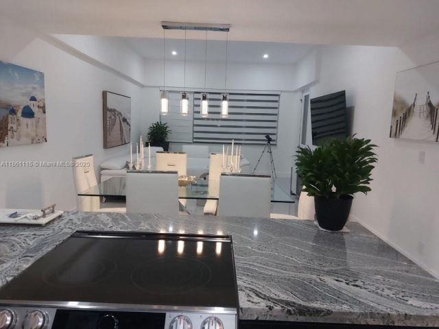 Продажа квартиры #1721 - фото 7443283