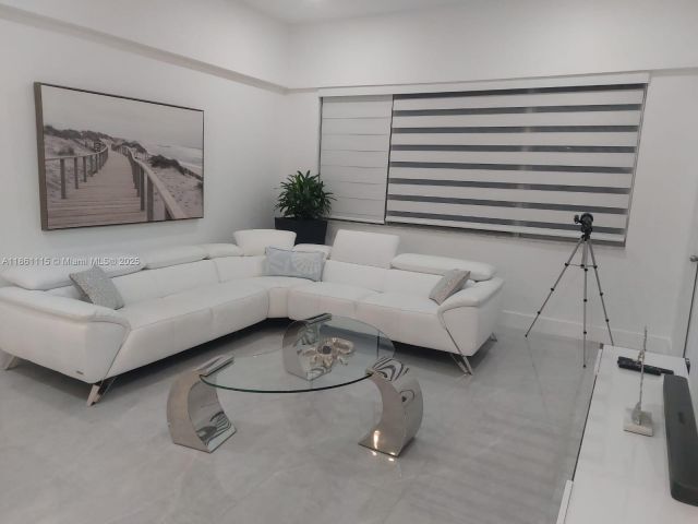 Продажа квартиры #1721 - фото 7443287