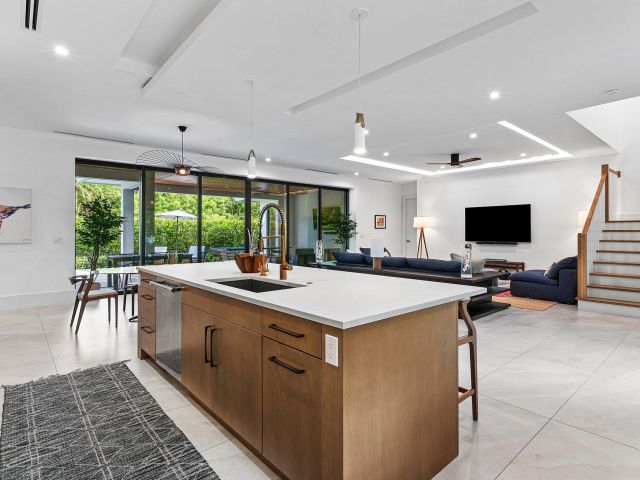 Дом в аренду по адресу 130 Pineapple Road - фото 6434379