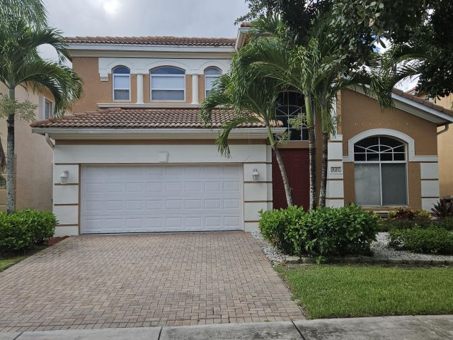 Продажа дома по адресу 421 Gazetta Way - фото 6432263