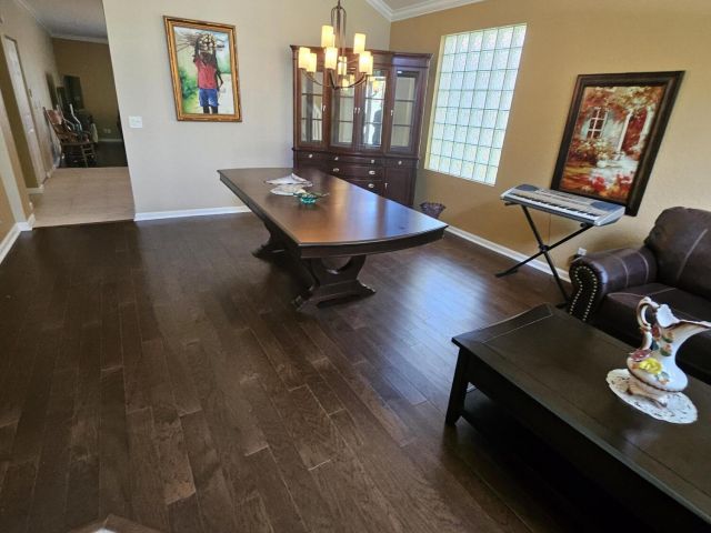 Продажа дома по адресу 421 Gazetta Way - фото 6495306