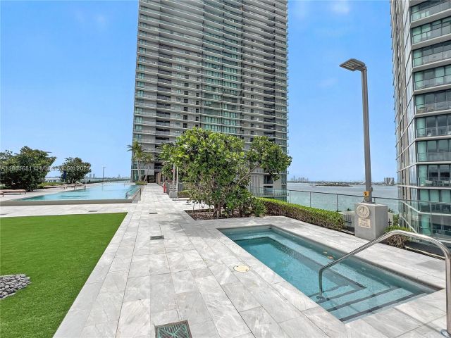 Продажа квартиры #1504 - фото 6435570